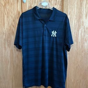Antigua Apparel New York Yankees Embroidered Polo. Navy Blue. Size Medium?